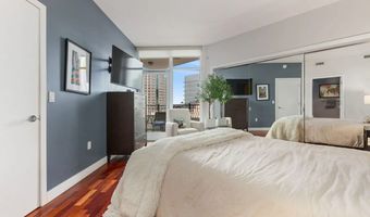 700 W Harbor Dr 806, San Diego, CA 92101