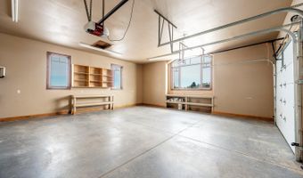 8 Funny Bird Ln, Buffalo, WY 82834