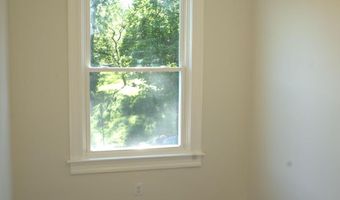117 S WICKHAM Rd, Baltimore, MD 21229