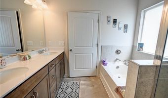 403 Larry Ln, Adairsville, GA 30103