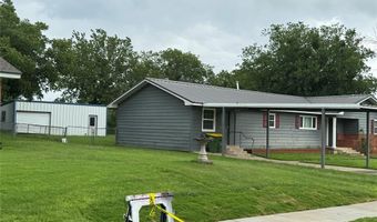 708 W First St, Hico, TX 76457