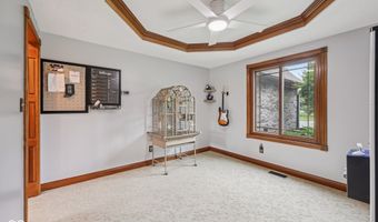 6983 White Oak Dr, Avon, IN 46123