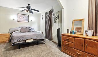 42517 N Poplar St, Antioch, IL 60002