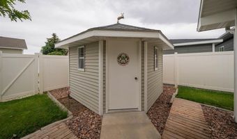 3326 Frisby Ave, Cody, WY 82414