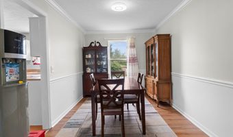 6951 Governors Pointe Blvd, Indianapolis, IN 46217