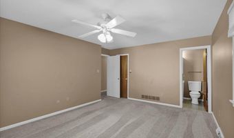 802 APPLE Dr, Reading, PA 19610
