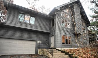 105 S Merrivale Ave, Beverly Shores, IN 46301