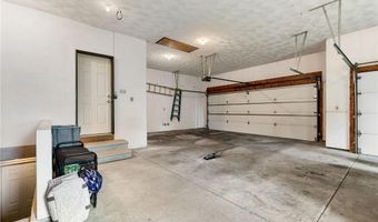 805 27th St SW, Austin, MN 55912