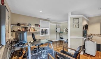 677 W West Main St, Barnstable, MA 02630