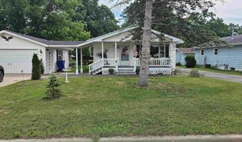216 N Vincennes St, Adams, WI 53910