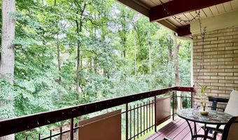 4335 AMERICANA Dr 203, Annandale, VA 22003