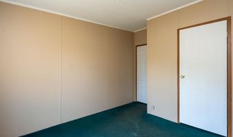 6 Joyce Ln, Raymond, NH 03077