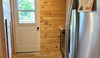 35 Bolton Ave, Alexandria Bay, NY 13607