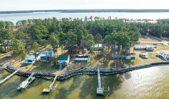 2995 Hickory Point Rd, Aurora, NC 27806