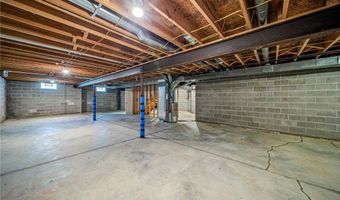 5249 Century Bay Ave, Ashtabula, OH 44004