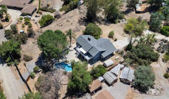2827 N Victoria Dr, Alpine, CA 91901