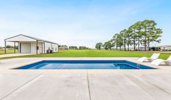 100 Viaulet Rd, Youngsville, LA 70592