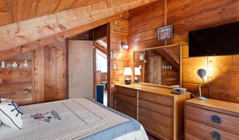 111 CAROLINA St, Dewey Beach, DE 19971