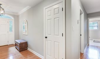 306 Edgewood Dr, Bardstown, KY 40004