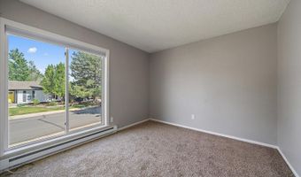 1043 Lilac Ct, Broomfield, CO 80020