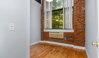 390 Charles St APT 216, Bridgeport, CT 06606