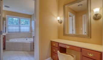 33 CHADWICK Dr, Dover, DE 19901
