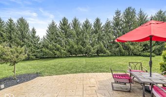 6332 Surrey Ct, Anderson, IN 46013