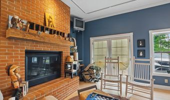 93 S Ohio St, Ashland, OH 44805