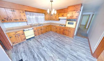 700 S MARSHALL St, Anniston, AL 36201