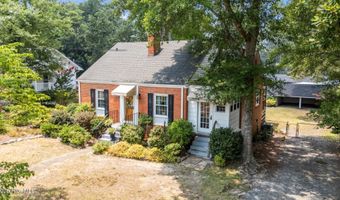 805 N Chestnut St, Aberdeen, NC 28315