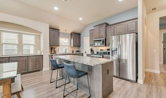 102 Cimmaron Ct, Alvarado, TX 76009