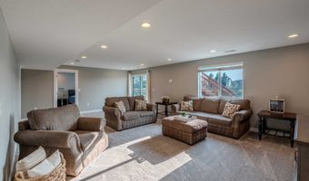 2012 NW Applewood St, Ankeny, IA 50023