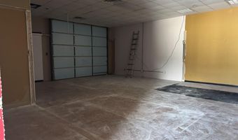 2827 Military Rd, Benton, AR 72015