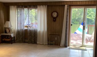 12 Pine Point Dr, Bridgeport, CT 06606