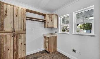 6454 Sierra Vista Ln, Carson City, NV 89701