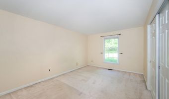65 Jamestown Rd, Basking Ridge, NJ 07920