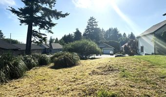 6929 OAKWOOD Ct, Brookings, OR 97415