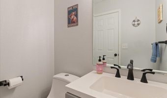 915 PENNSYLVANIA Ave, Cheyenne, WY 82001