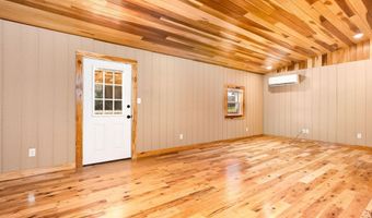 280 Kentucky 639, Albany, KY 42602