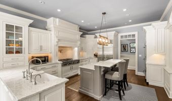 43 Newfane Rd, Bedford, NH 03110