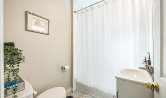 2065 ROY Ave, Abington, PA 19001