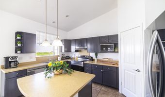70 Hoku Puhipaka St, Kahului, HI 96732