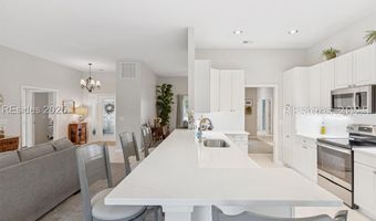 13 Greenwood Dr, Bluffton, SC 29910