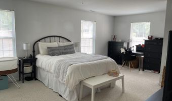 1085 Joyce Ln, Ann Arbor, MI 48103