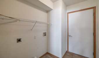 3218 SE Turnberry Dr, Ankeny, IA 50021