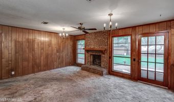 33 Pebble Hill Dr, Brandon, MS 39042