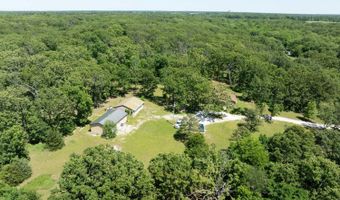 8319 SE Prairie Rd, Baxter Springs, KS 66713