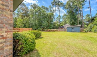 1102 Douglas Dr, Bainbridge, GA 39819