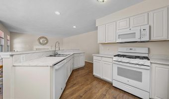 235 W HOPE Ct, Bear, DE 19701