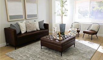 7040 3rd, Los Angeles, CA 90043